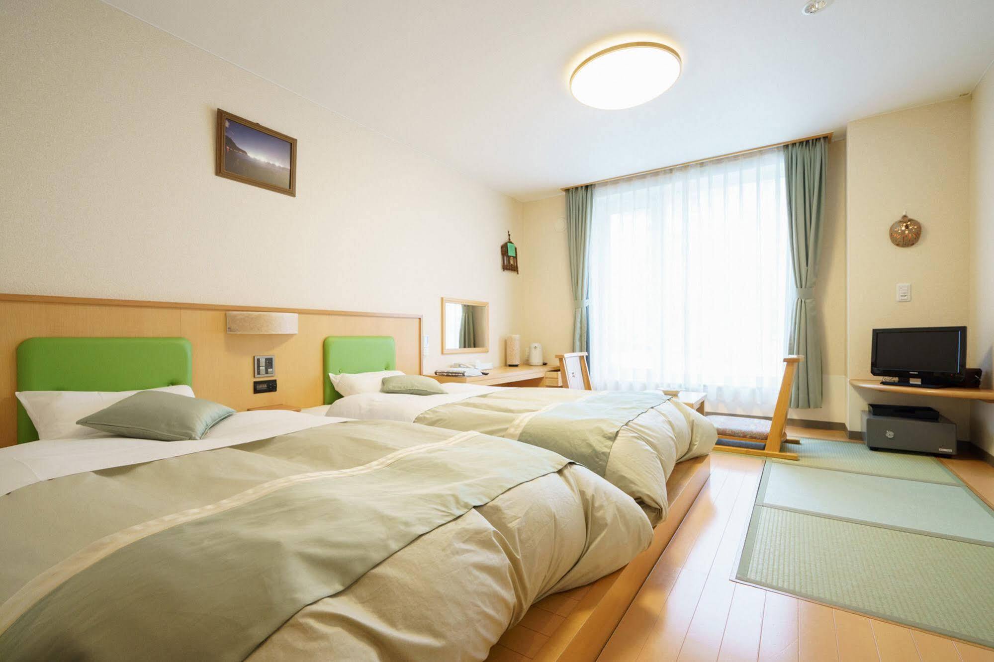 Touakarino Yado Rausu Daiichi Hotel Exterior photo