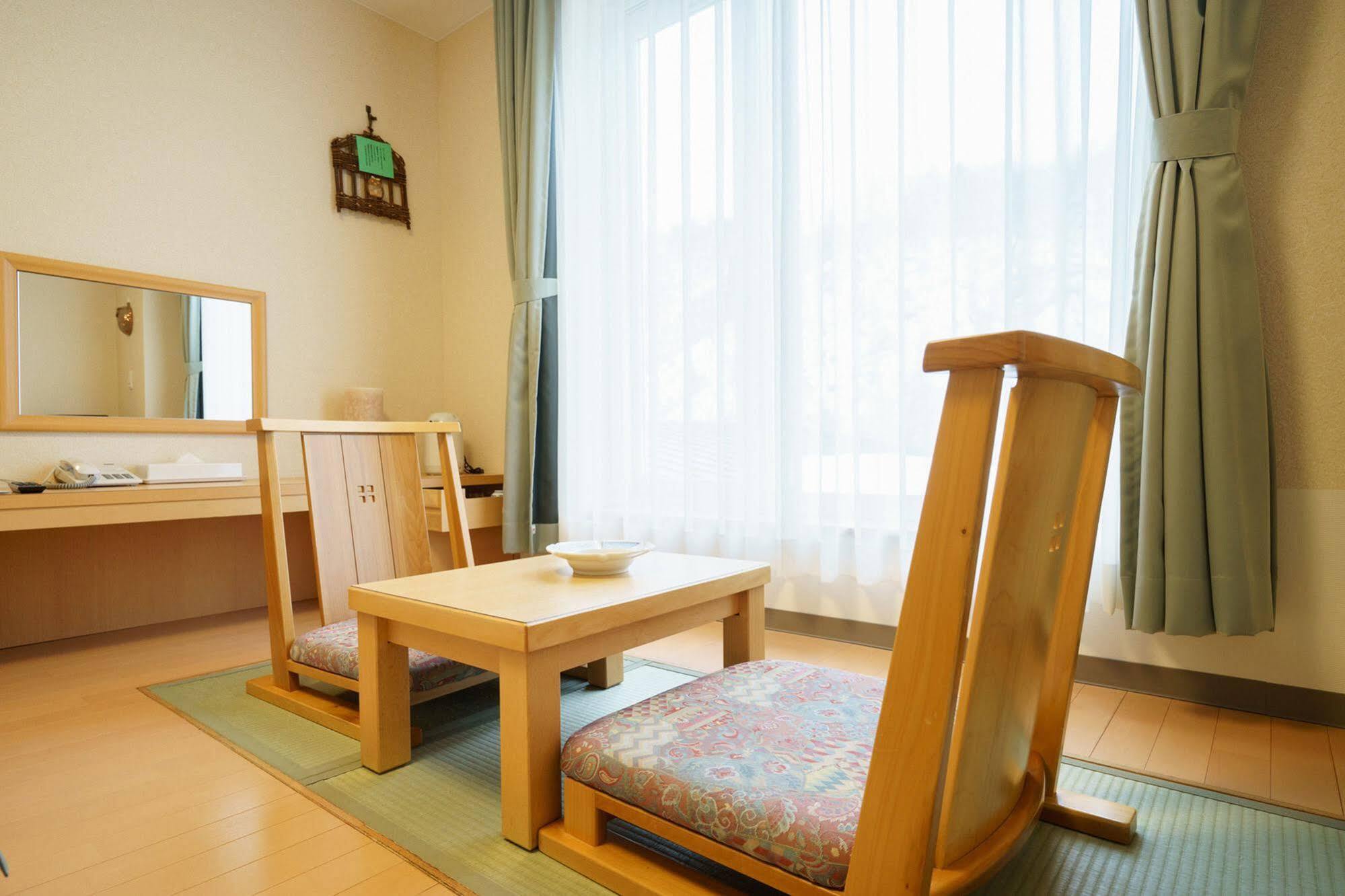 Touakarino Yado Rausu Daiichi Hotel Exterior photo